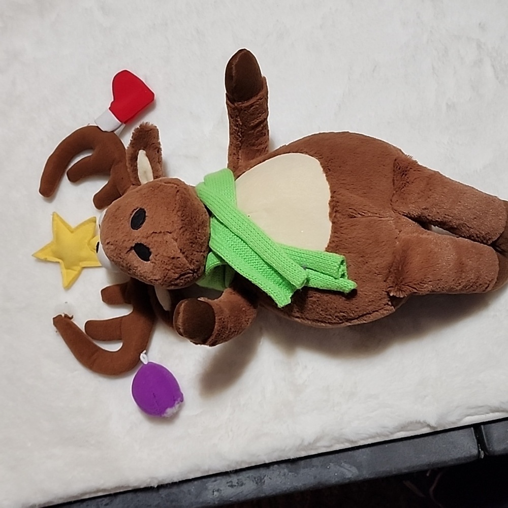 VINTAGE CHRISTMAS  MERRY MOOSE 🫎  STUFFED TOY  👀 SEE PHOTOS OF CONDITION  ! - Picture 9 of 9